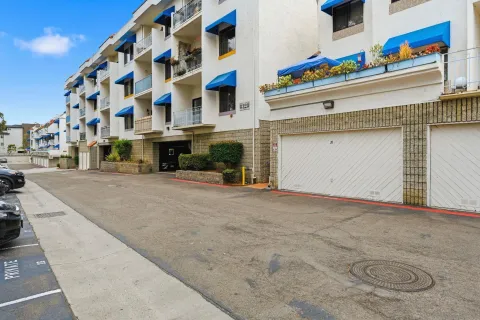 $625,000 | 8320 Regents Road, Unit 1I, San Diego, CA 92122