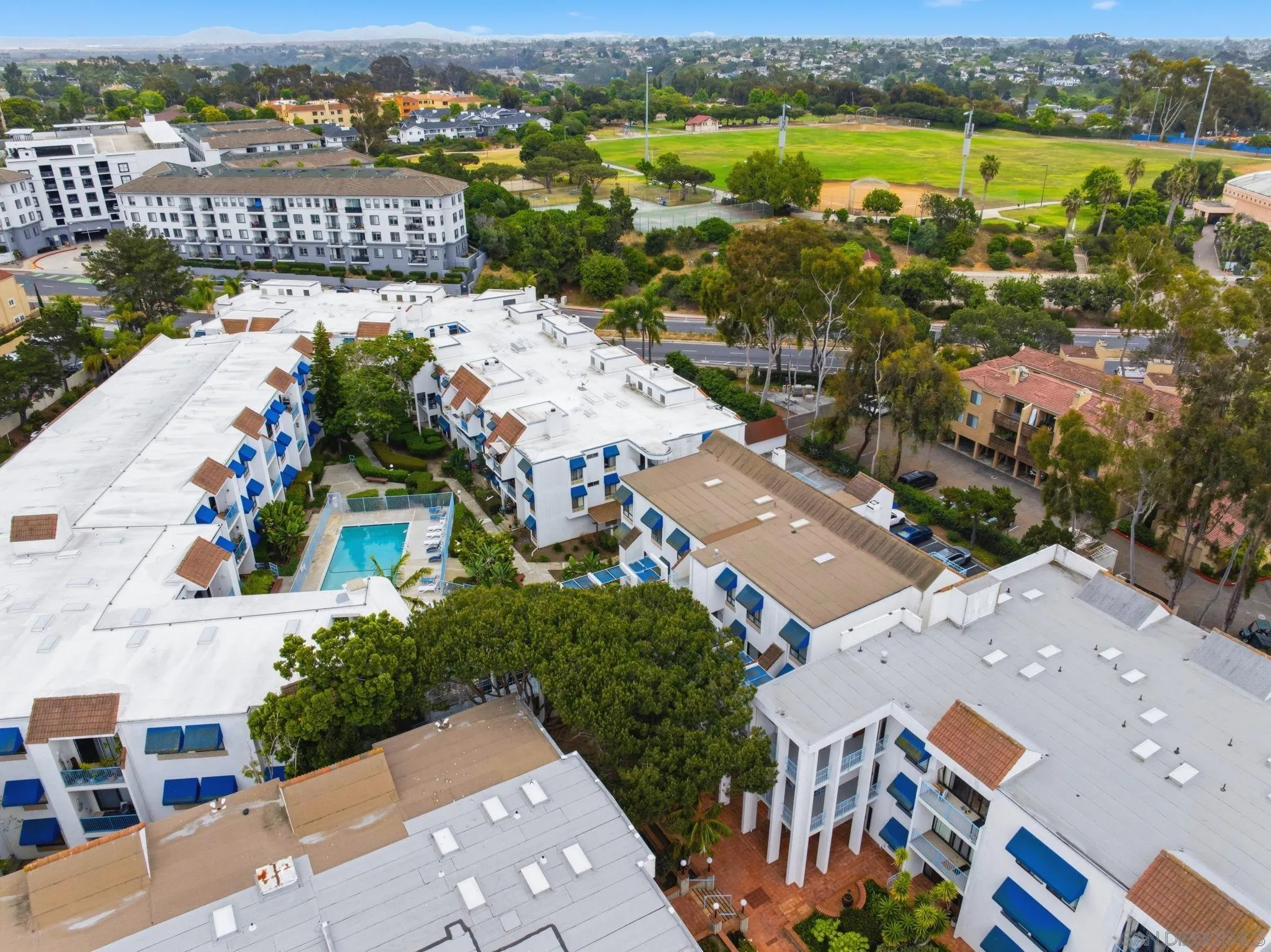 8320 Regents Road, Unit 1I San Diego, CA 92122 - Photo 36 of 37