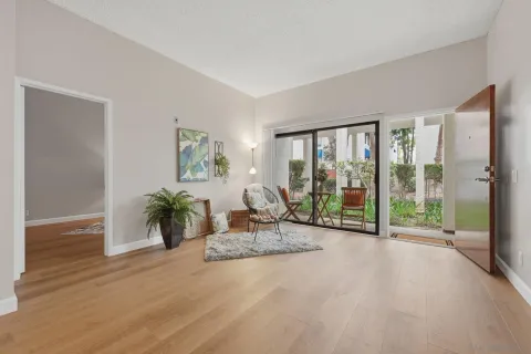$625,000 | 8320 Regents Road, Unit 1I, San Diego, CA 92122
