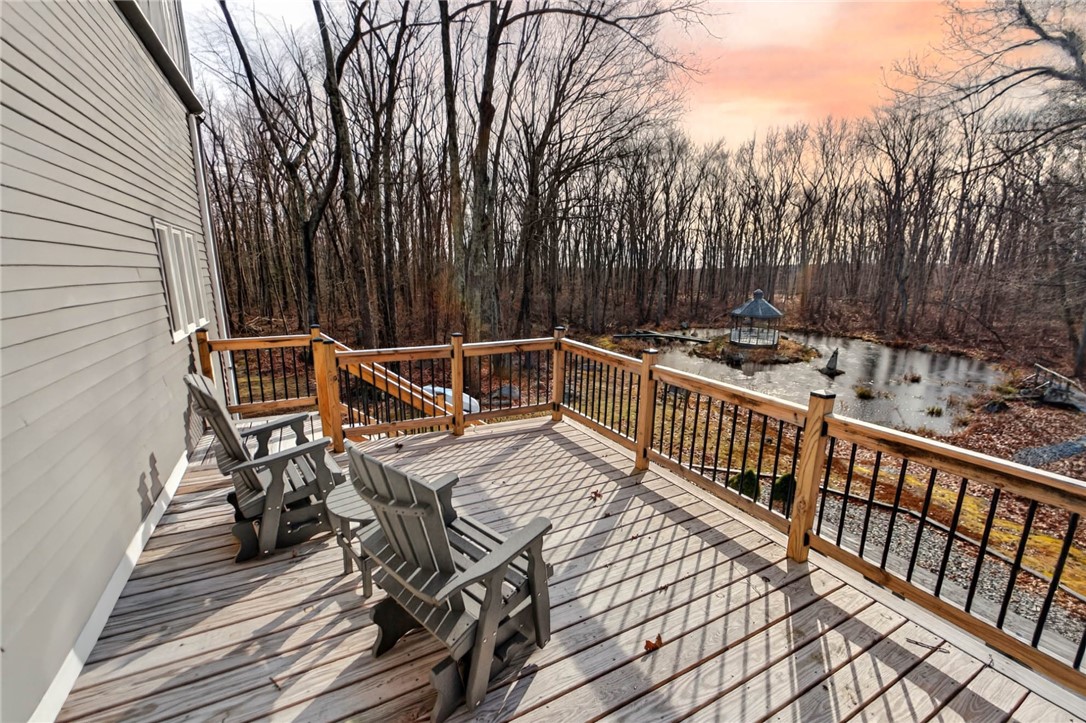 94 Quaker Lane Scituate, RI 02857 - Photo 7 of 24