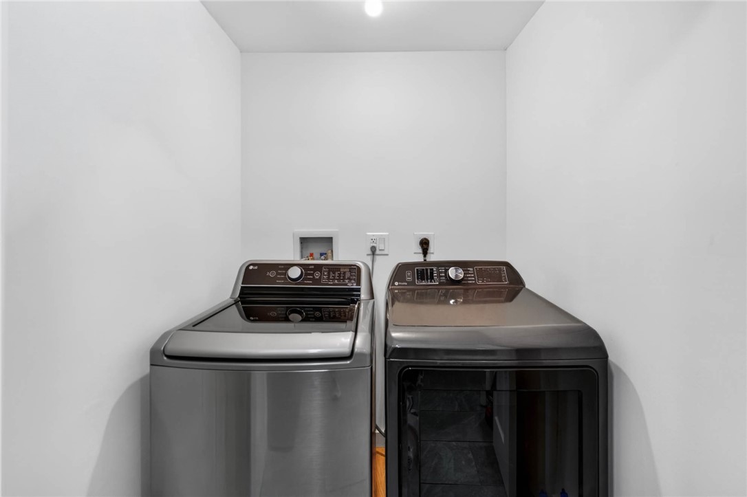 94 Quaker Lane Scituate, RI 02857 - Photo 10 of 24