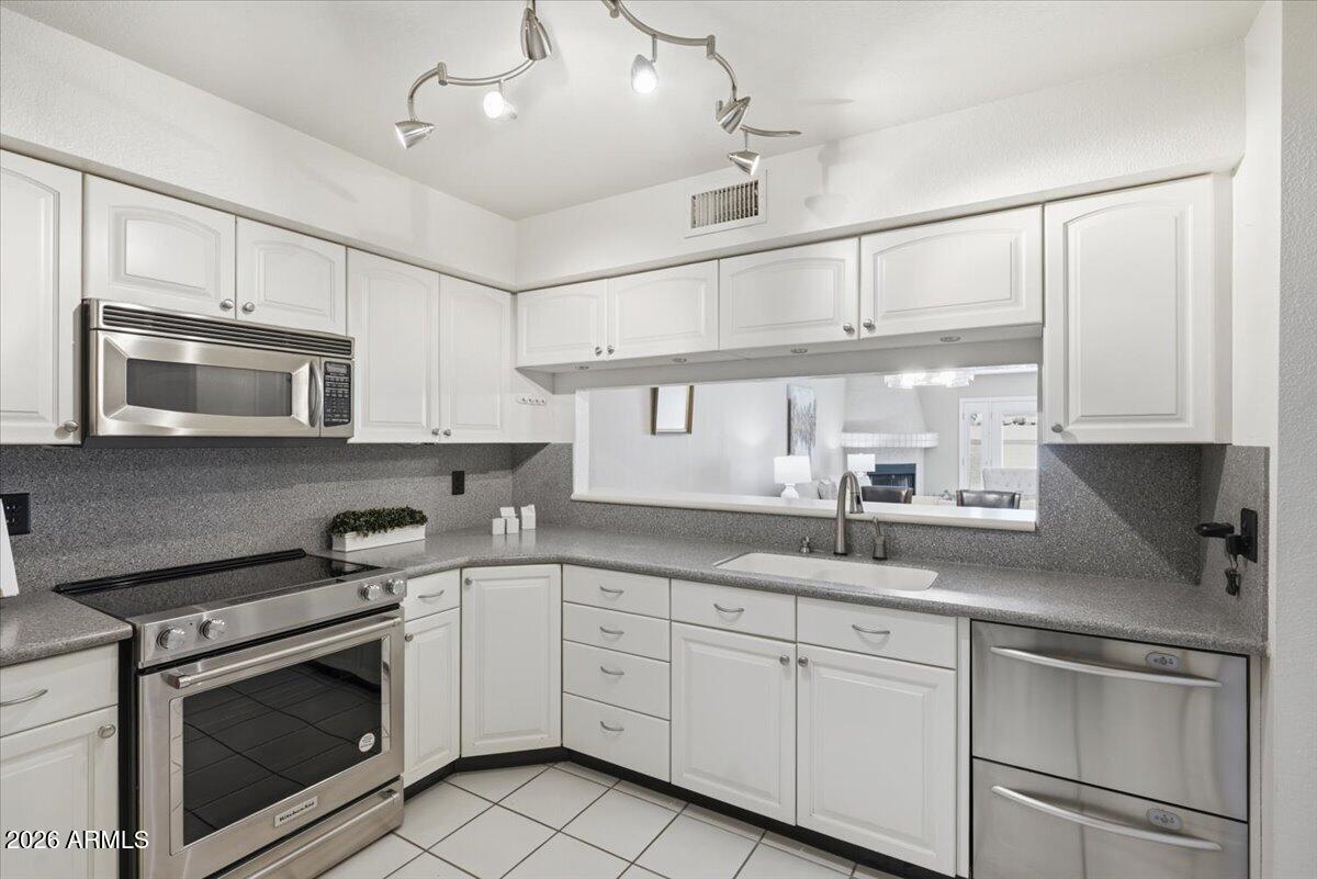 1320 East Marny Road Tempe, AZ 85288 - Photo 18 of 46 1320 E Marny