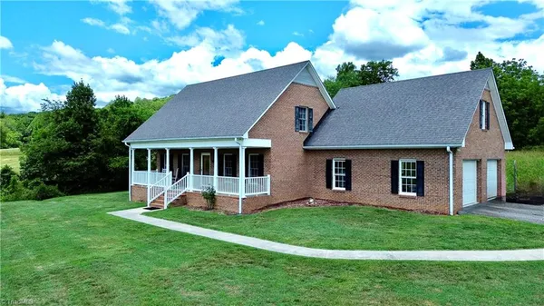 $469,000 | 198 Captain Day Road, Ronda, NC 28670