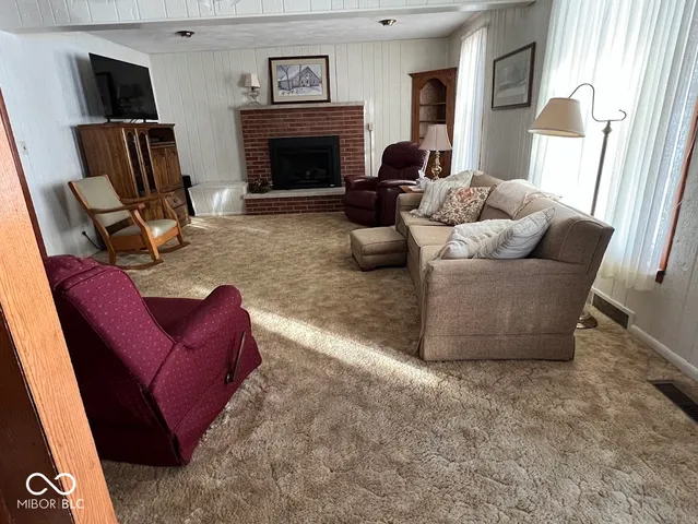 $200,000 | 10636 North 175 East, North Manchester, IN 46962