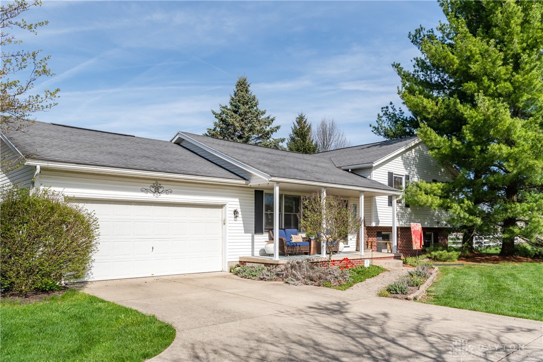 2753 Deer Run Road Springfield, OH 45504 - Photo 1 of 37 Gallery Image 1