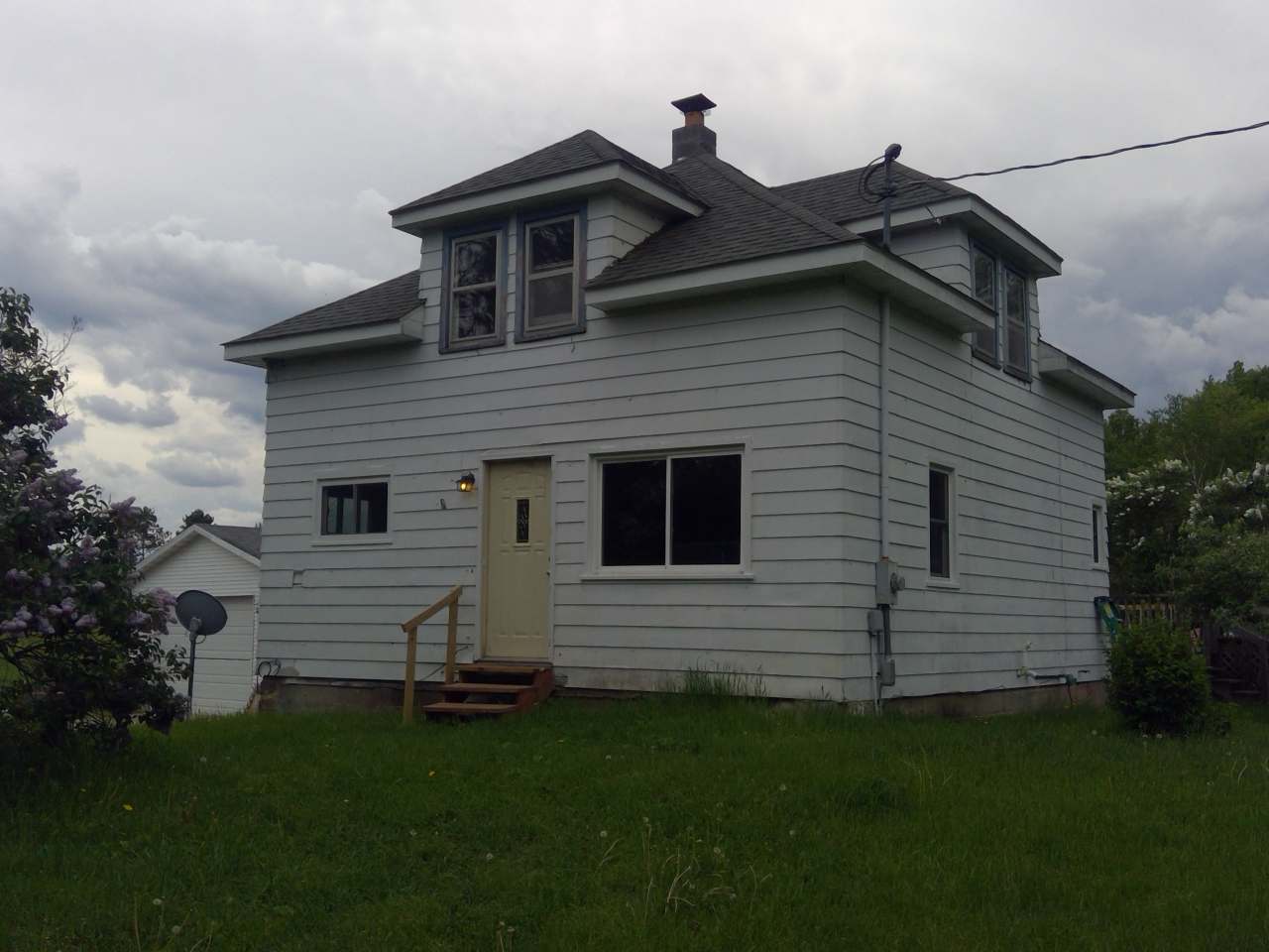 4445 Old 8 Road Rhinelander, WI 54501 - Photo 1 of 20 Gallery Image 1
