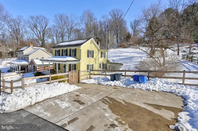 $365,000 | 718 Hollow Road, Ellicott City, MD 21043