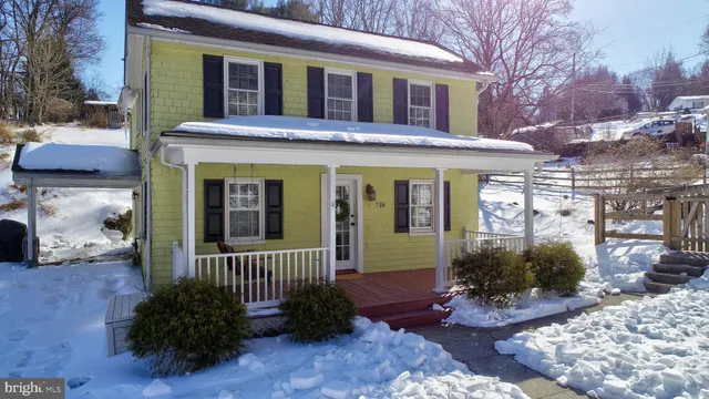 $365,000 | 718 Hollow Road, Ellicott City, MD 21043