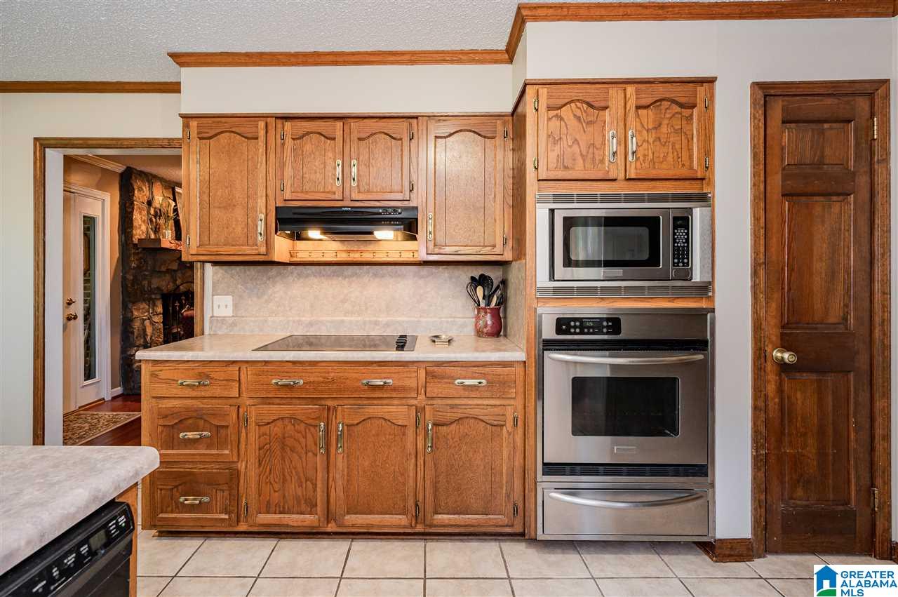 2125 Partridge Berry Road Birmingham, AL 35244 - Photo 10 of 39