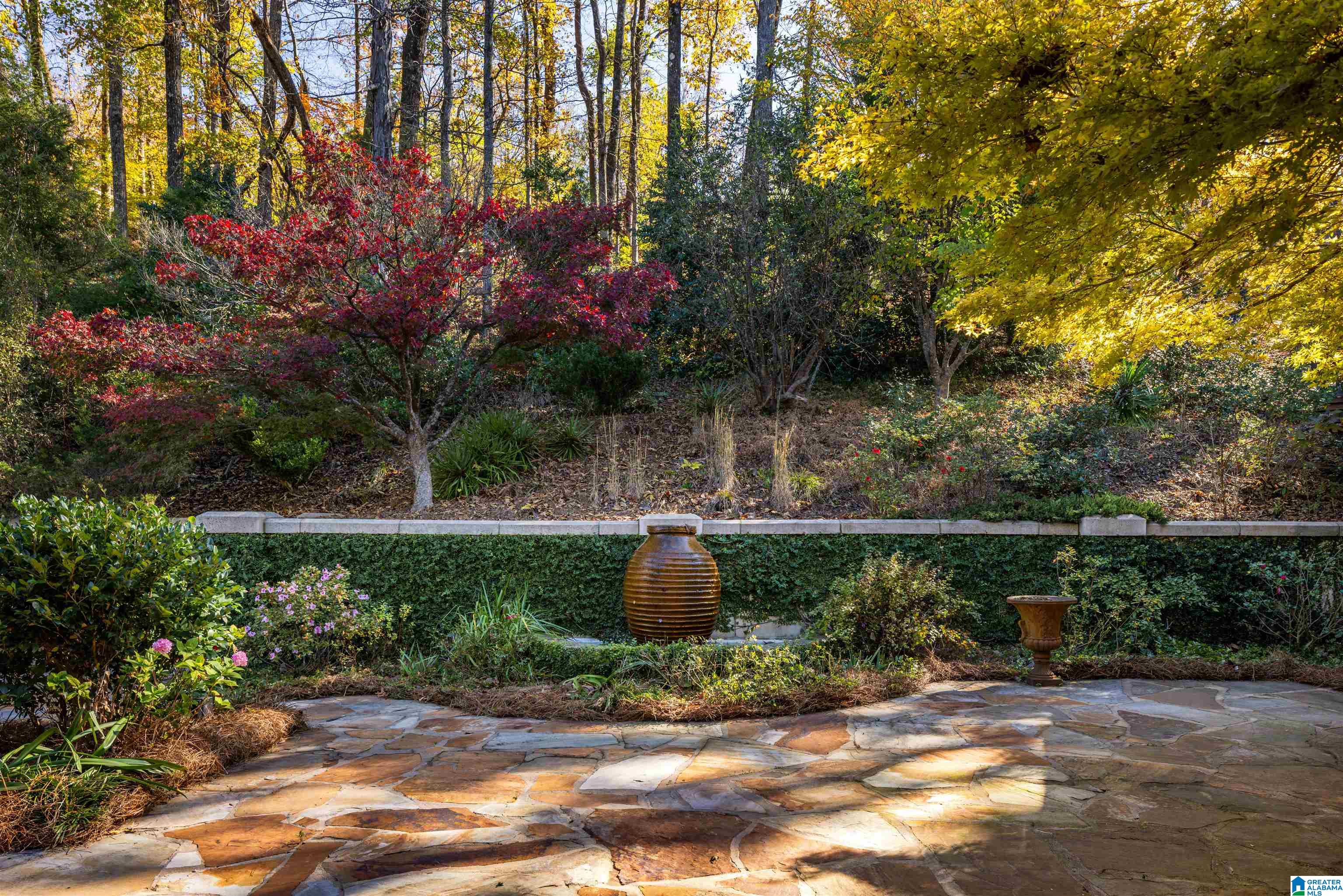 405 Indian Trail Road Pelham, AL 35124 - Photo 17 of 99