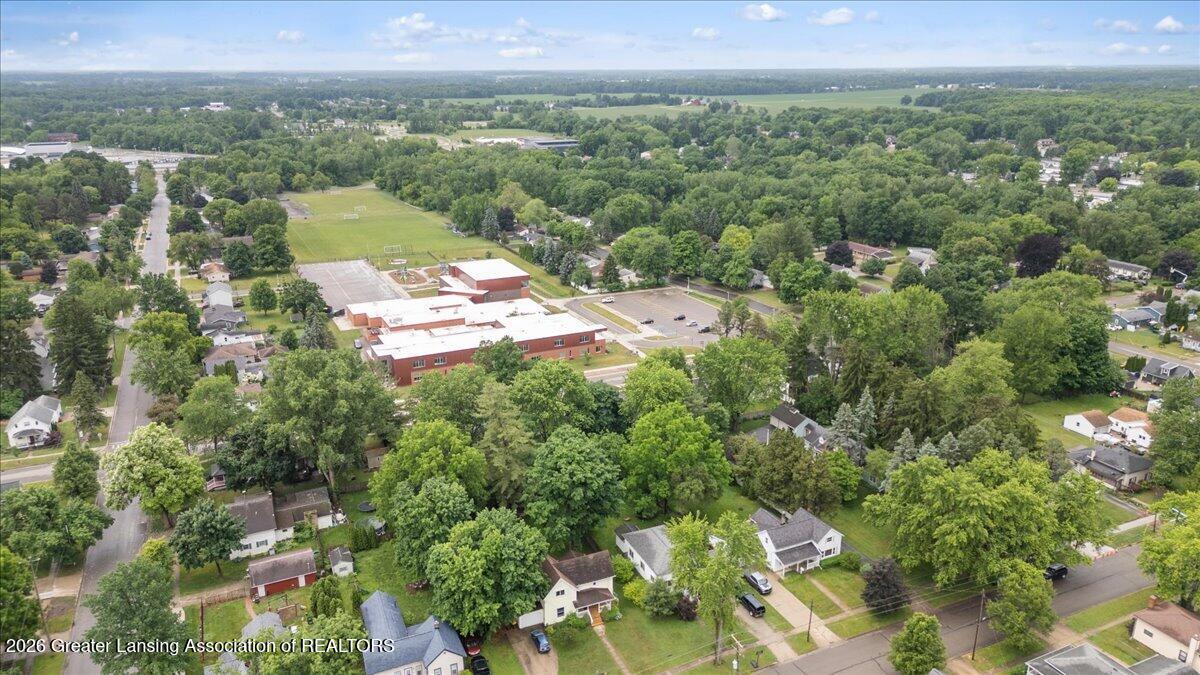 628 Jones Street Grand Ledge, MI 48837 - Photo 39 of 40 33-Media Jett - 06