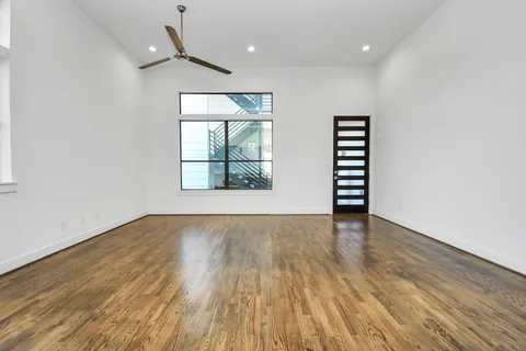 $3,100 | 732 West 22nd Street, Unit A, Houston, TX 77008