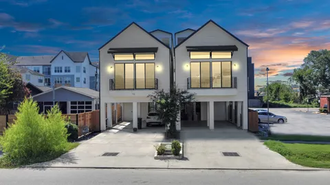 $3,100 | 732 West 22nd Street, Unit A, Houston, TX 77008