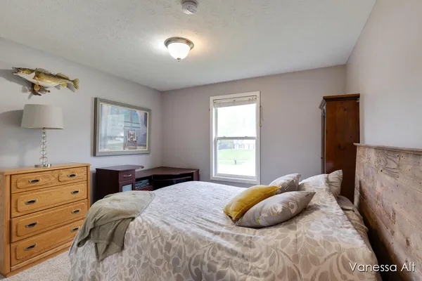 $400,000 | 7170 Quintara Drive Northeast, Comstock Park, MI 49321