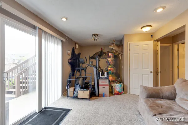 $400,000 | 7170 Quintara Drive Northeast, Comstock Park, MI 49321
