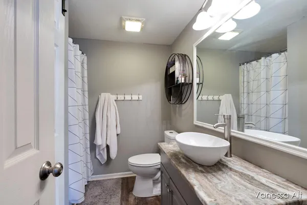 $400,000 | 7170 Quintara Drive Northeast, Comstock Park, MI 49321