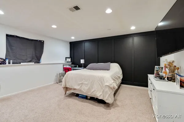 $400,000 | 7170 Quintara Drive Northeast, Comstock Park, MI 49321