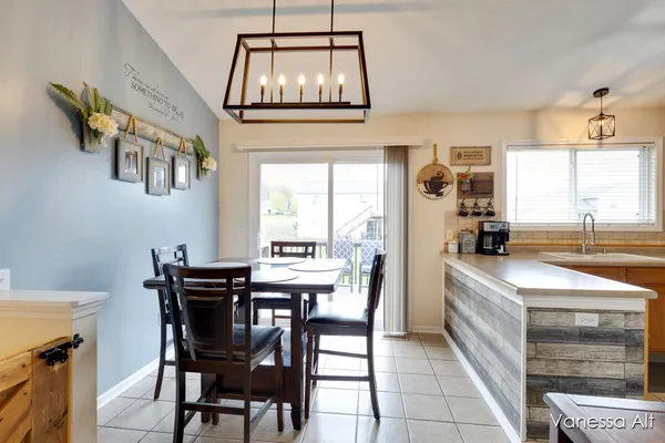 $400,000 | 7170 Quintara Drive Northeast, Comstock Park, MI 49321