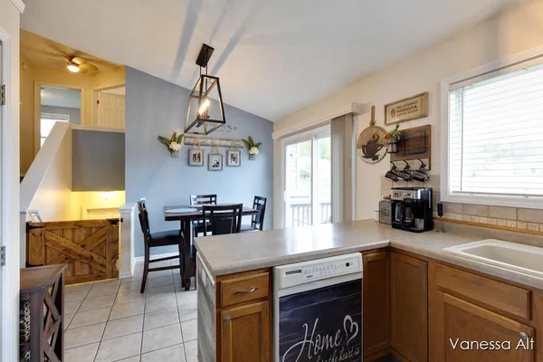 $400,000 | 7170 Quintara Drive Northeast, Comstock Park, MI 49321