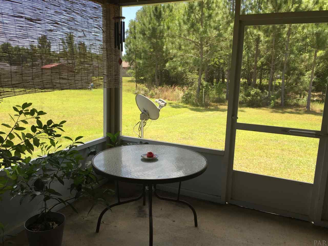 3901 Elevator Court Pace, FL 32571 - Photo 3 of 36