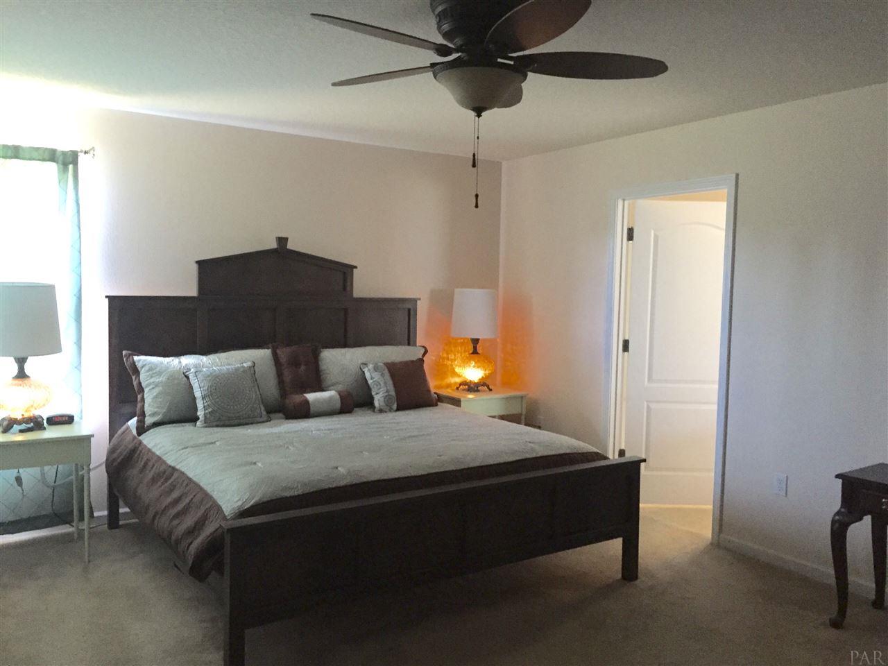 3901 Elevator Court Pace, FL 32571 - Photo 4 of 36