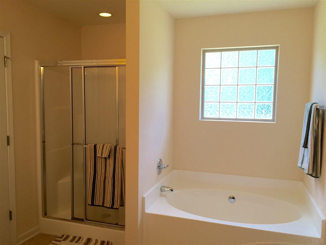 3901 Elevator Court Pace, FL 32571 - Photo 6 of 36