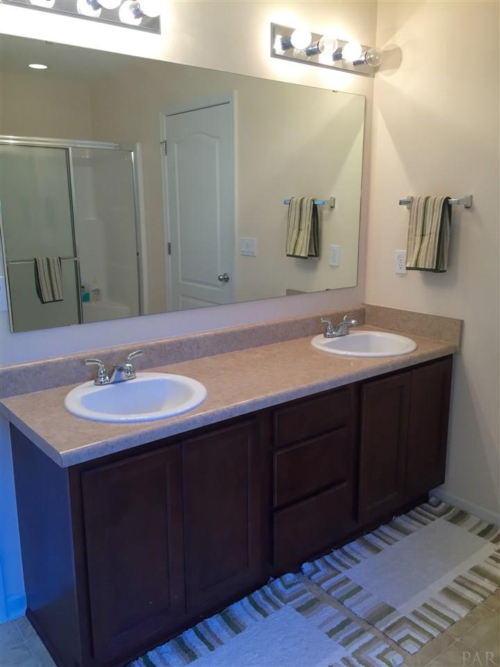 3901 Elevator Court Pace, FL 32571 - Photo 8 of 36