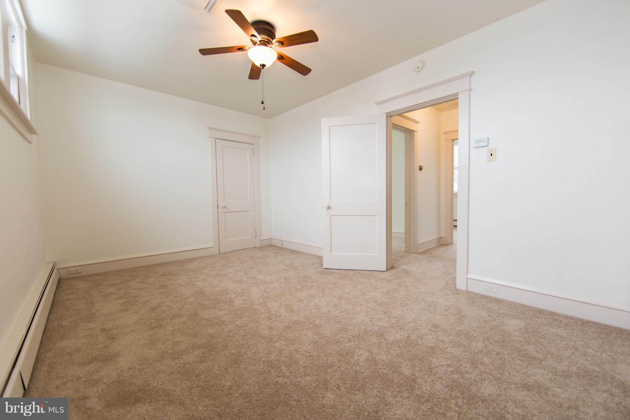 527 Forty Foot Road Lansdale, PA 19446 - Photo 4 of 33 Gallery Image 4