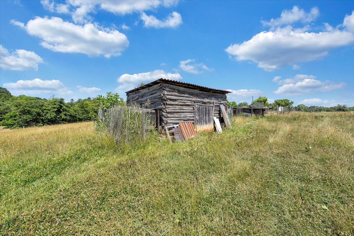 934 Robin Ridge Road Henry, VA 24102 - Photo 23 of 32 10-Rapid Imagery-4608