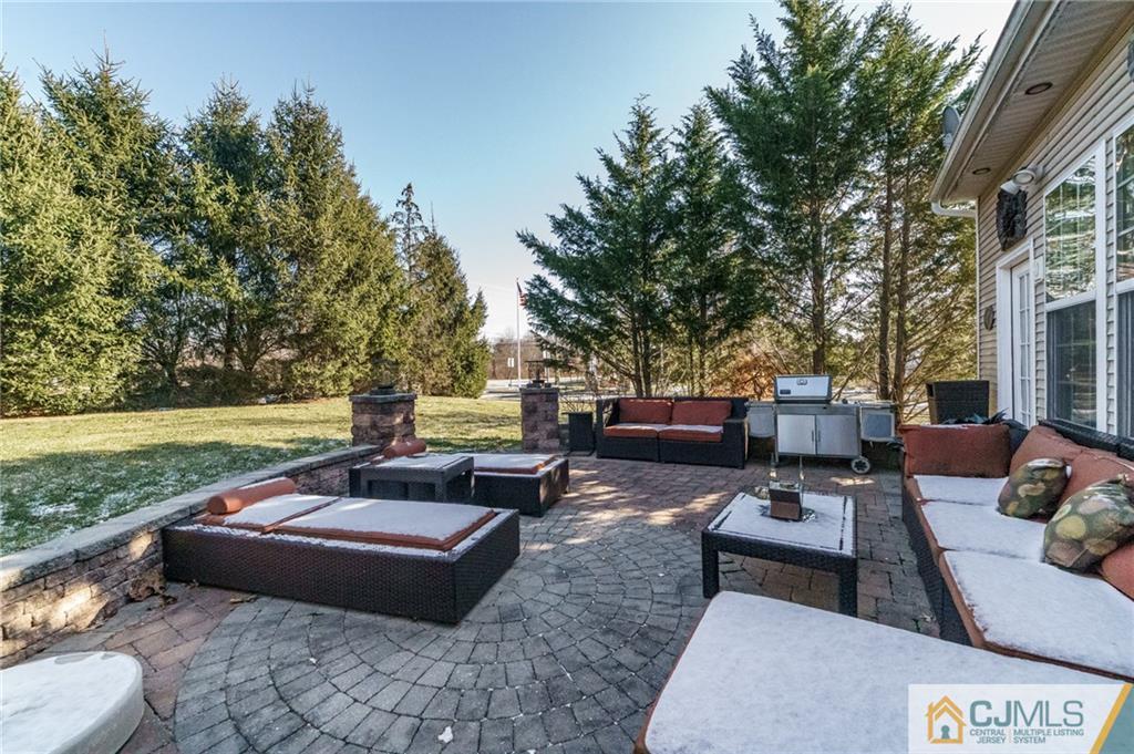 44 Pebble Creek Road Dayton, NJ 08810 - Photo 27 of 28 Gallery Image 27