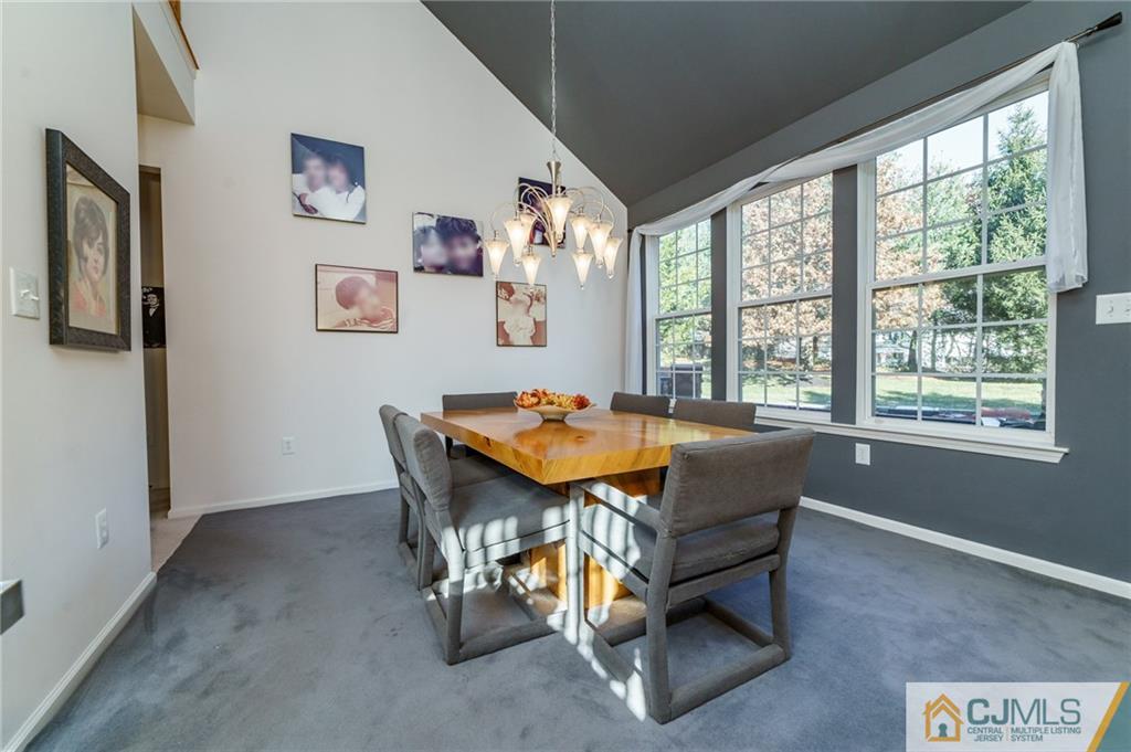 44 Pebble Creek Road Dayton, NJ 08810 - Photo 7 of 28 Gallery Image 7