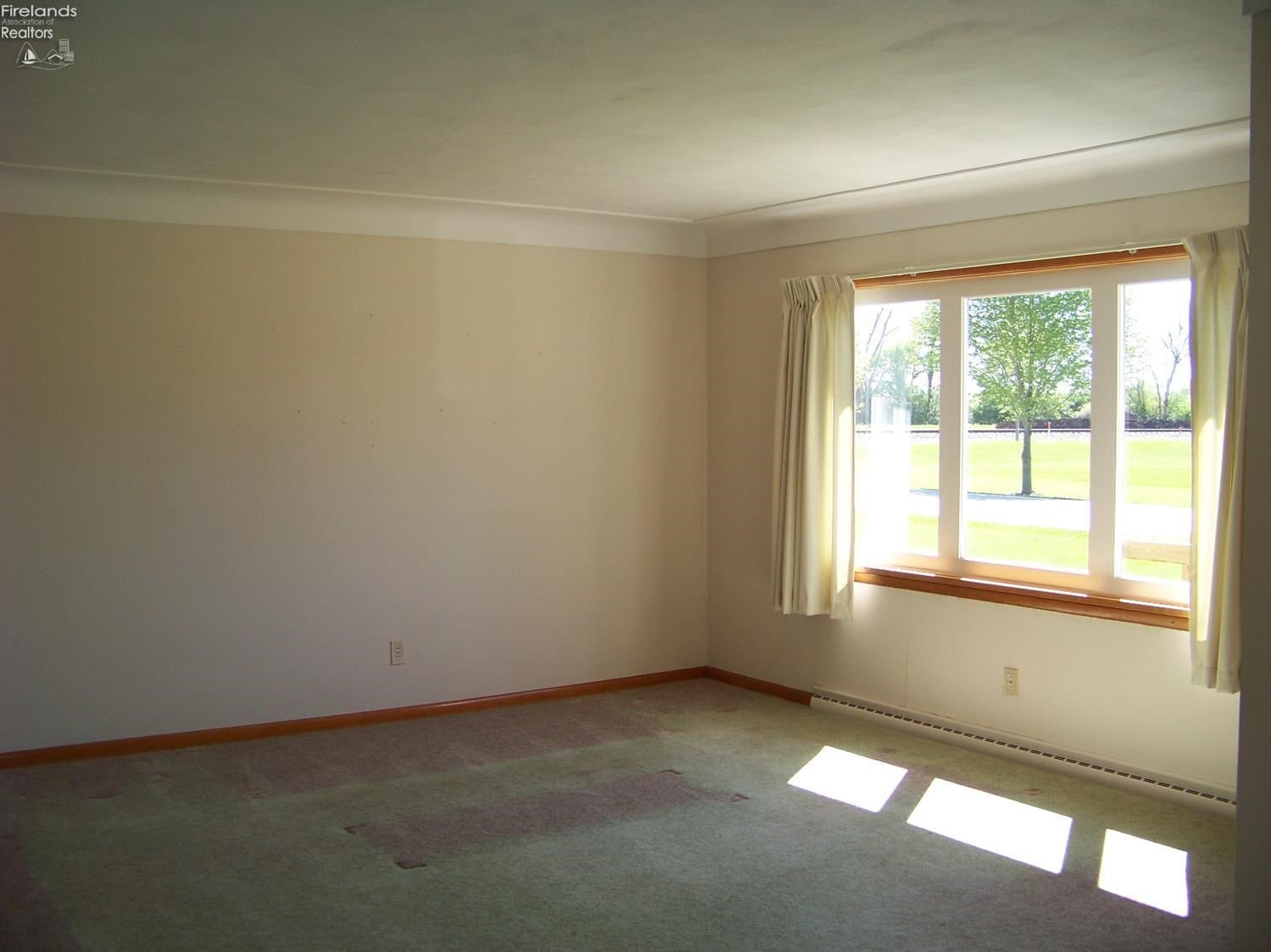 1023 Smith Road Fremont, OH 43420 - Photo 9 of 10 Gallery Image 9
