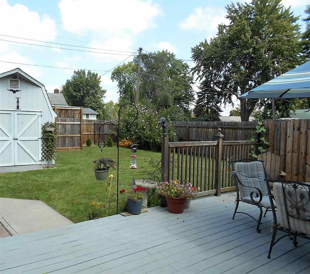 1624 West Monroe Street Decatur, IN 46733 - Photo 2 of 32