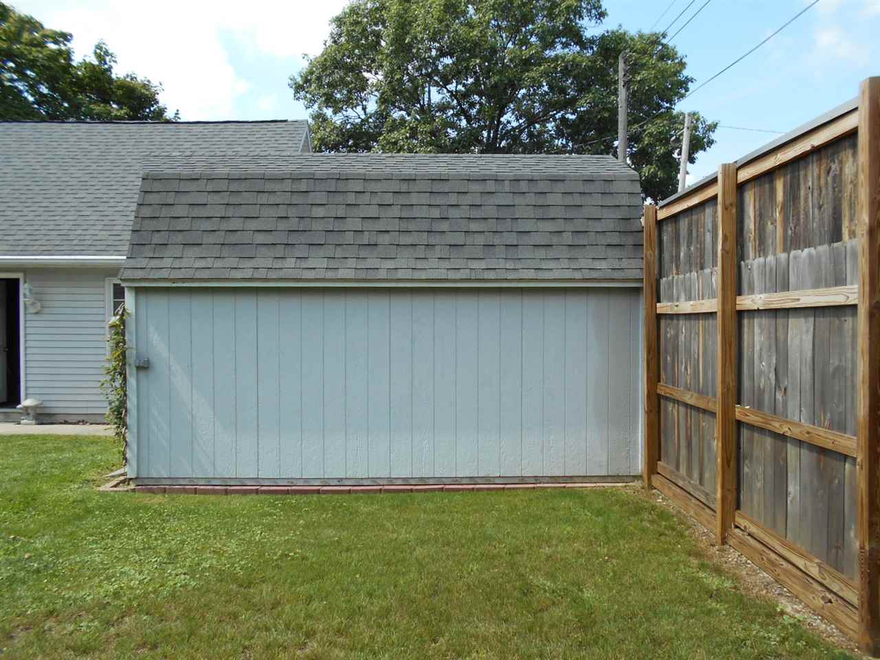 1624 West Monroe Street Decatur, IN 46733 - Photo 23 of 32