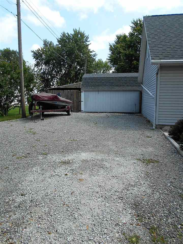 1624 West Monroe Street Decatur, IN 46733 - Photo 29 of 32