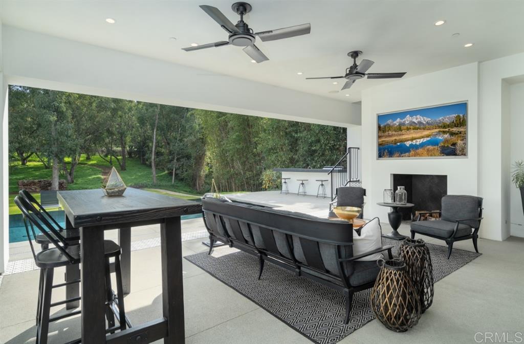 16561 Via Lago Azul Rancho Santa Fe, CA 92067 - Photo 12 of 23