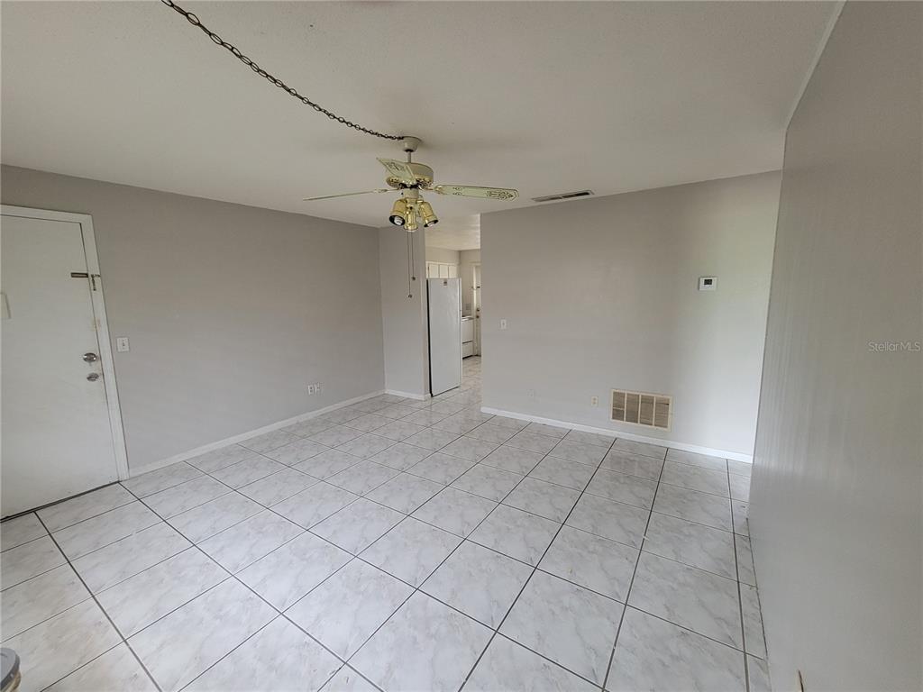 1665 West Oak Ridge Road, Unit D Orlando, FL 32809 - Photo 4 of 44 Gallery Image 4