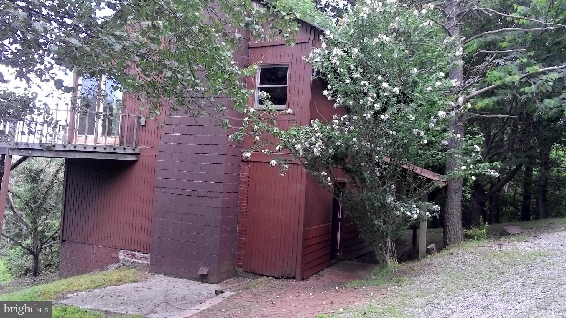3775 Fiery Run Road Linden, VA 22642 - Photo 4 of 13 Exterior (General)