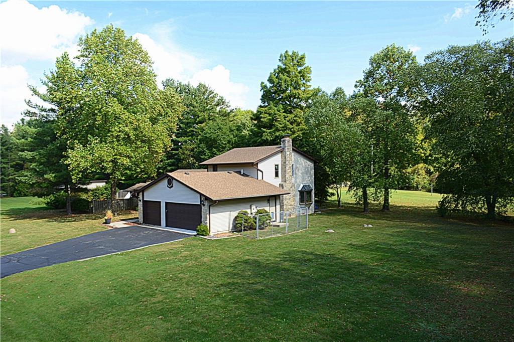 10525 Collingswood Road Fishers, IN 46037 - Photo 2 of 32 Gallery Image 2