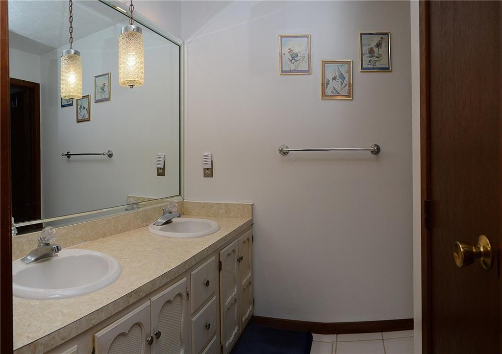 10525 Collingswood Road Fishers, IN 46037 - Photo 19 of 32 Gallery Image 19