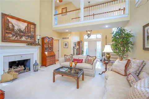 $625,000 | 4516 West 125th Street, Leawood, KS 66209