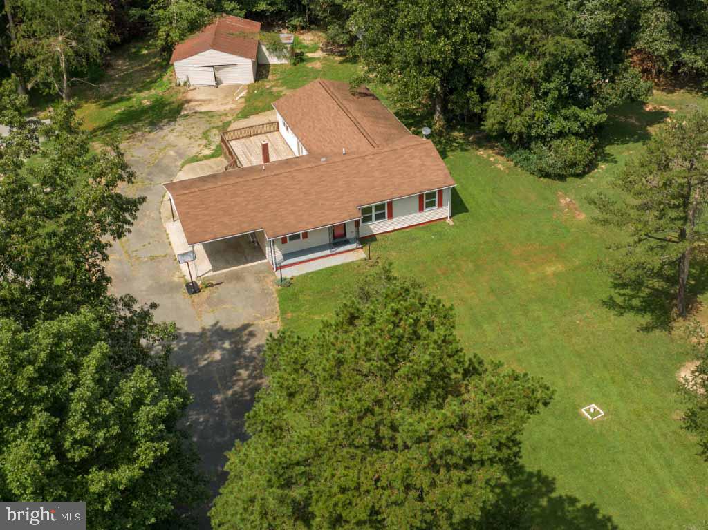 6817 Courthouse Road Louisa, VA 23093 - Photo 2 of 35