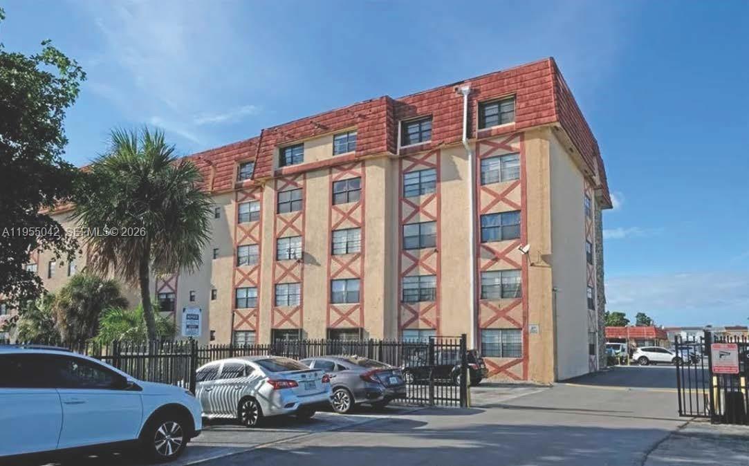 1325 West 68th Street, Unit 113 Hialeah, FL 33014 - Photo 12 of 14