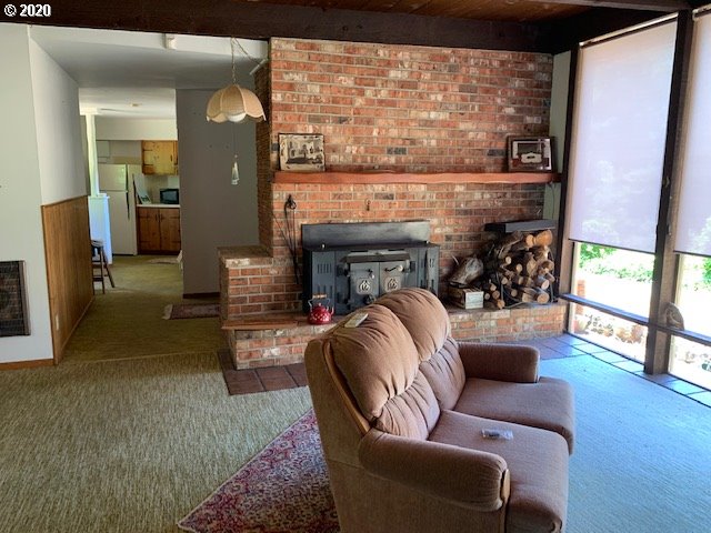598 Rhododendron Drive Florence, OR 97439 - Photo 6 of 25 Gallery Image 6