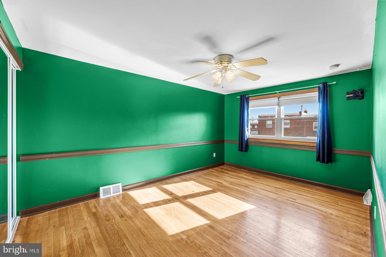 12423 Rambler Road Philadelphia, PA 19154 - Photo 21 of 46 a view of an empty room with a window