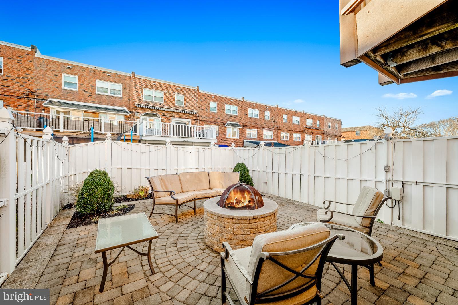 12423 Rambler Road Philadelphia, PA 19154 - Photo 41 of 46 a view of a chairs and table in patio