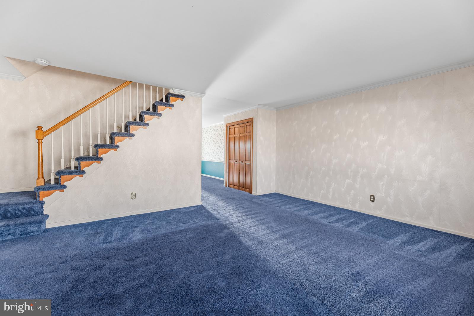 12423 Rambler Road Philadelphia, PA 19154 - Photo 6 of 46 a view of an empty room with stairs