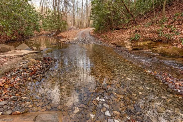 $639,900 | 817 Hidden Hollow Lane, Moravian Falls, NC 28654