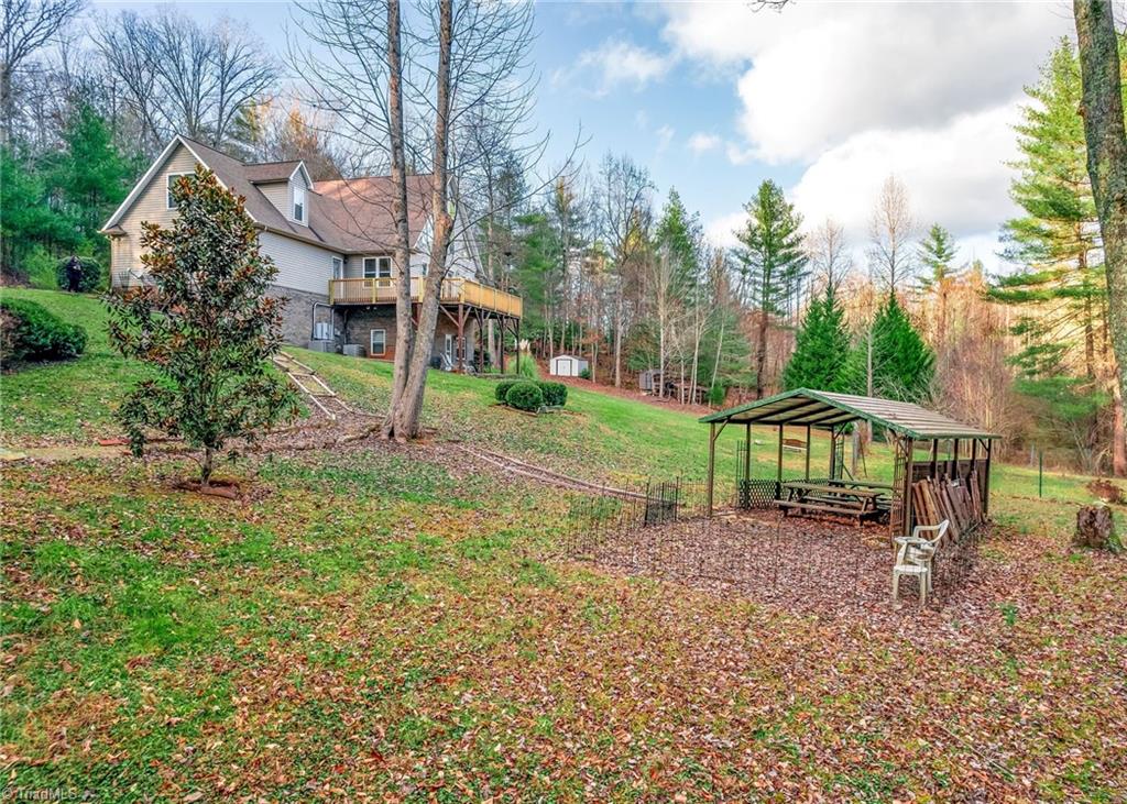 817 Hidden Hollow Lane Moravian Falls, NC 28654 - Photo 6 of 34