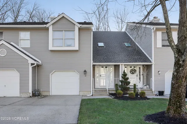 $3,975 | 33 Essex Drive, Little Silver, NJ 07739
